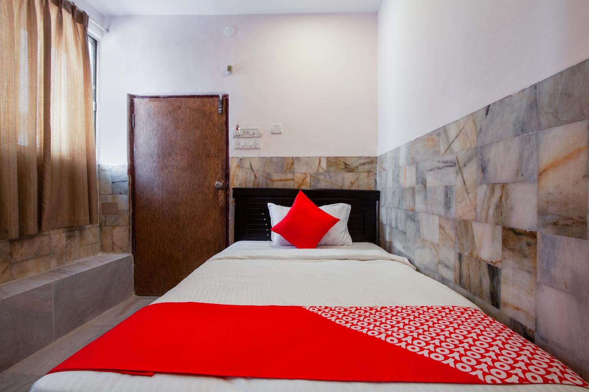 Super Hotel O Holiday Rani Gunj Opp Punjab National Bank Secundurabad Exterior foto