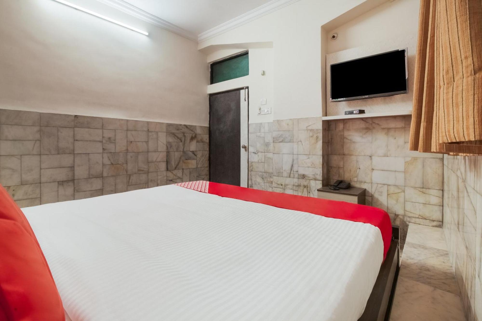 Super Hotel O Holiday Rani Gunj Opp Punjab National Bank Secundurabad Exterior foto